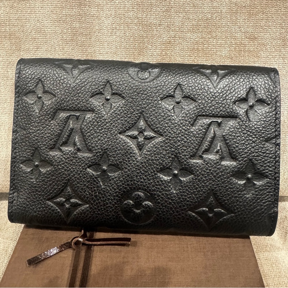 Louis Vuitton Black Empreinte Leather Curieuse Compact Wallet - Picture 3 of 11
